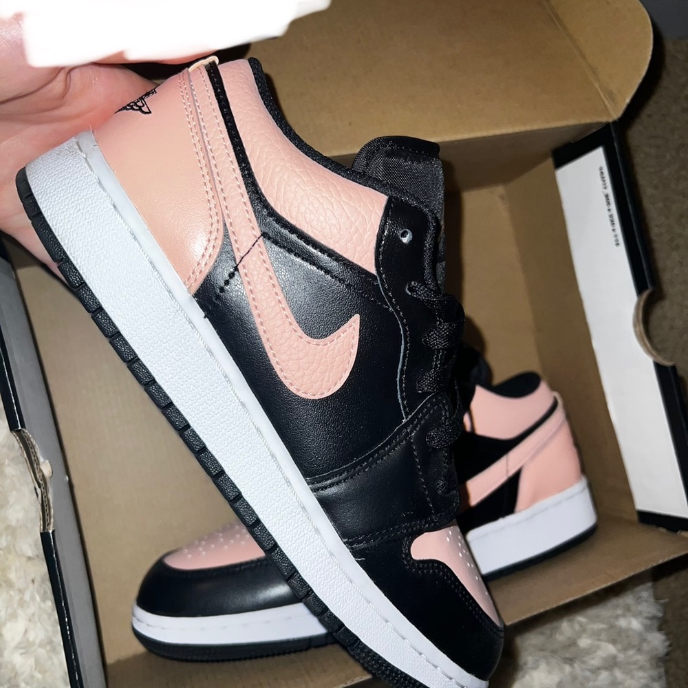 Jordan 1 lows